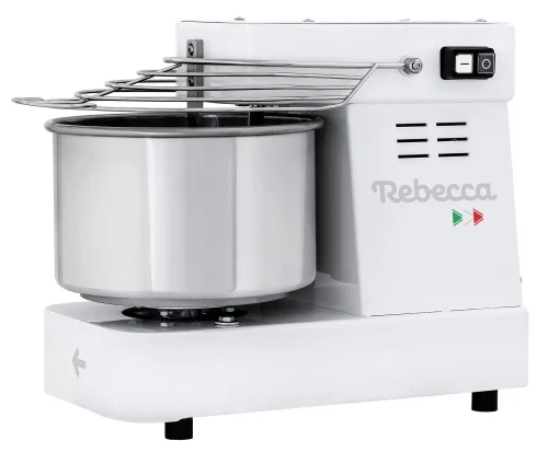 mixer-rebecca_02_h_1 (1).webp
