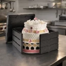 Tort weselny w kuchni profesjonalnej (zdjęcie poglądowe)