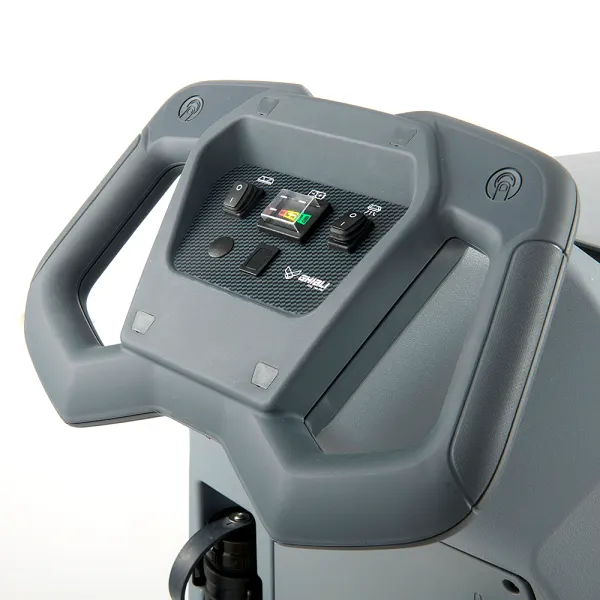 Ergonomiczny uchwyt z systemem Touch – maksymalny komfort prowadzenia maszyny