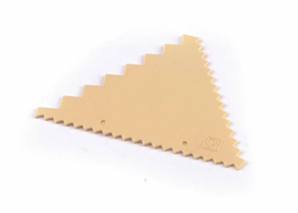Skrobka cukiernicza grzebieniowa potrojna 9,3 x 8,3 Thermohauser
